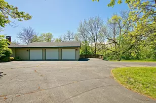237 Butternut Ave, Red Wing, MN 55066 - Photo 2