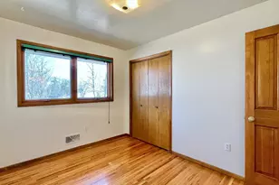 237 Butternut Ave, Red Wing, MN 55066 - Photo 36
