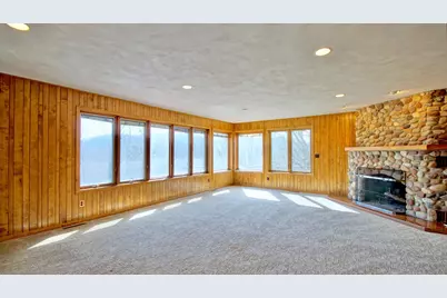 237 Butternut Avenue, Red Wing, MN 55066 - Photo 16