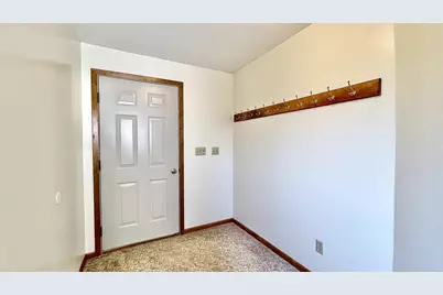 237 Butternut Avenue, Red Wing, MN 55066 - Photo 18