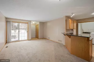 4075 Wilshire Cir, Shoreview, MN 55126 - Photo 8