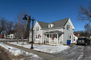 502 N Cascade St, Osceola, WI 54020 - Photo 2