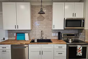 502 N Cascade St, Osceola, WI 54020 - Photo 8