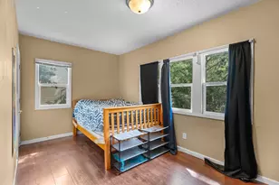 1942 Oliver Ave N, Minneapolis, MN 55411 - Photo 24