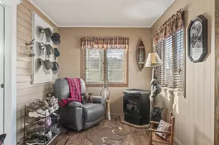 130 2nd St SE, Plainview, MN 55964 - Photo 12