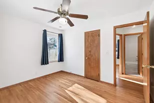 8624 Columbus Ave S, Bloomington, MN 55420 - Photo 10