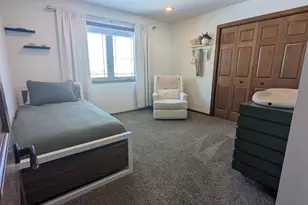 212 Eastwood Dr, Redwood Falls, MN 56283 - Photo 10