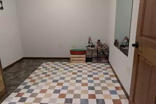 212 Eastwood Dr, Redwood Falls, MN 56283 - Photo 20