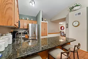 6920 42nd Ave N, Crystal, MN 55427 - Photo 6