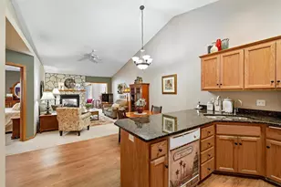 6920 42nd Ave N, Crystal, MN 55427 - Photo 8