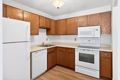 1903 Silver Bell Road #121, Eagan, MN 55122 - Photo 4