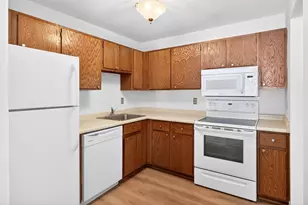 1903 Silver Bell Rd, Eagan, MN 55122 - Photo 4