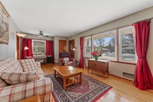 11021 Wren St NW, Coon Rapids, MN 55433 - Photo 8