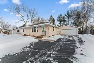 11021 Wren St NW, Coon Rapids, MN 55433 - Photo 4