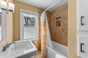 11832 Crawford Rd W, Minnetonka, MN 55343 - Photo 20