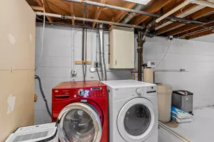 11832 Crawford Rd W, Minnetonka, MN 55343 - Photo 30