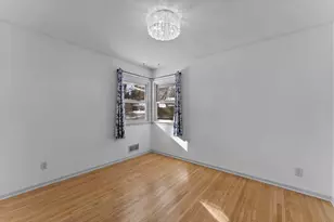 11832 Crawford Rd W, Minnetonka, MN 55343 - Photo 18