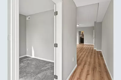 1235 Minnehaha Avenue E, Saint Paul, MN 55106 - Photo 4