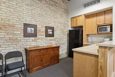 289 5th Street E #403, Saint Paul, MN 55101 - Photo 28