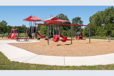 821 9th Avenue S, South Saint Paul, MN 55075 - Photo 30