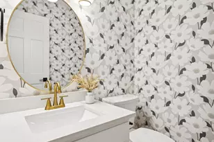 6507 Gleason Ct, Edina, MN 55436 - Photo 38