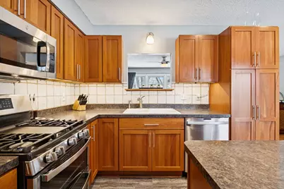 8330 Beard Road, Bloomington, MN 55431 - Photo 12