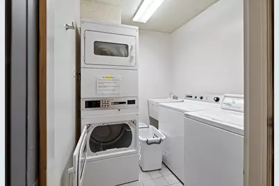 1225 Lasalle Avenue #501, Minneapolis, MN 55403 - Photo 18