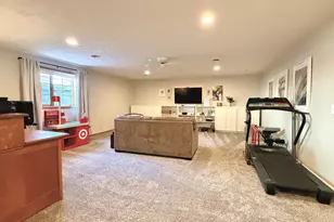 867 Briarwood Dr, Worthington, MN 56187 - Photo 28