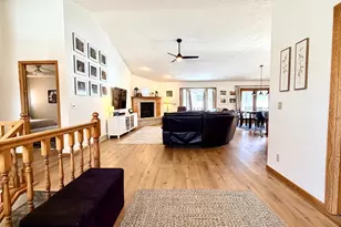 867 Briarwood Dr, Worthington, MN 56187 - Photo 4