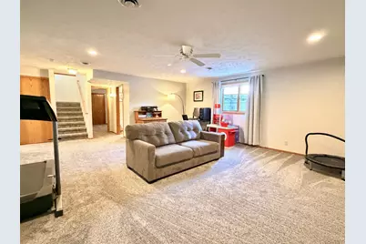 867 Briarwood Drive, Worthington, MN 56187 - Photo 30