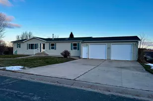 327 Parkside Dr SE, Preston, MN 55965 - Photo 2