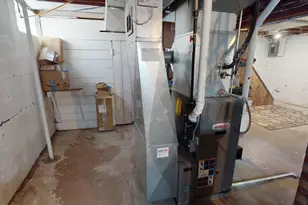 404 12th St SE, Austin, MN 55912 - Photo 24