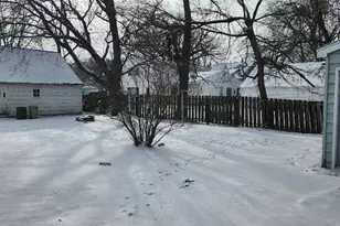 404 12th St SE, Austin, MN 55912 - Photo 30