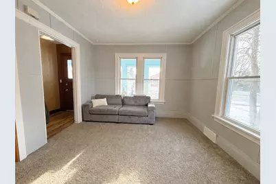 424 W Birch Avenue, Fergus Falls, MN 56537 - Photo 4