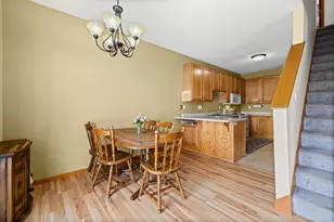 2119 Parkway Ave, Shakopee, MN 55379 - Photo 10