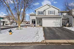 2119 Parkway Ave, Shakopee, MN 55379 - Photo 2