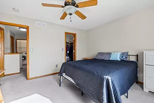 2119 Parkway Ave, Shakopee, MN 55379 - Photo 20