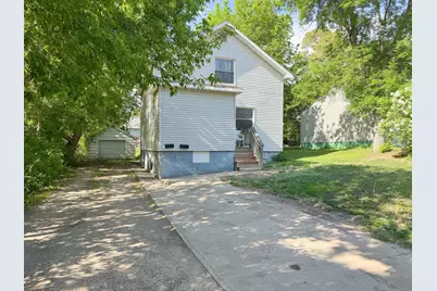822 W Maple Avenue, Fergus Falls, MN 56537 - Photo 1