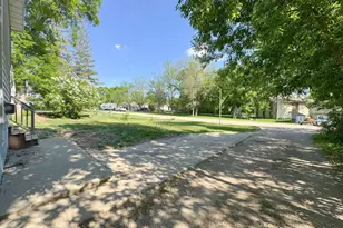 822 W Maple Ave, Fergus Falls, MN 56537 - Photo 44
