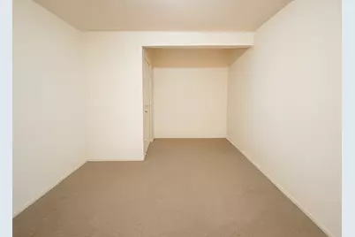 822 W Maple Avenue, Fergus Falls, MN 56537 - Photo 4