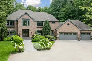 20715 Linwood Rd, Deephaven, MN 55331 - Photo 2