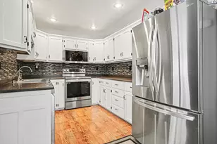 406 S 3rd St, Beaver Creek, MN 56116 - Photo 8