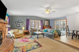 6996 Hickory Dr NE, Fridley, MN 55432 - Photo 24