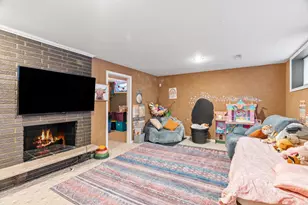 6996 Hickory Dr NE, Fridley, MN 55432 - Photo 40