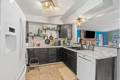 6996 Hickory Drive NE, Fridley, MN 55432 - Photo 18