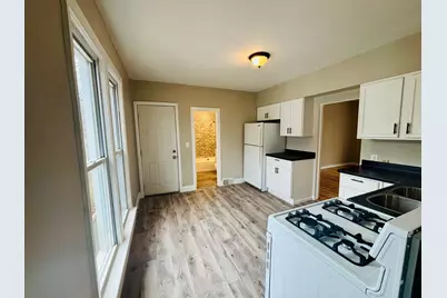 2921 33rd Avenue S, Minneapolis, MN 55406 - Photo 2