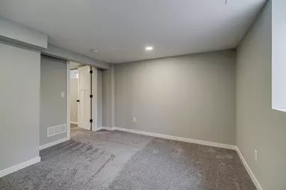 4111 Thomas Avenue N, Minneapolis, MN 55412 - Photo 40