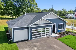 1105 Compton Ave, River Falls, WI 54022 - Photo 2