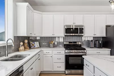 1105 Compton Avenue, River Falls, WI 54022 - Photo 28