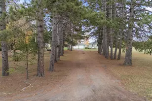 3964 Peary Rd, Eveleth, MN 55734 - Photo 4